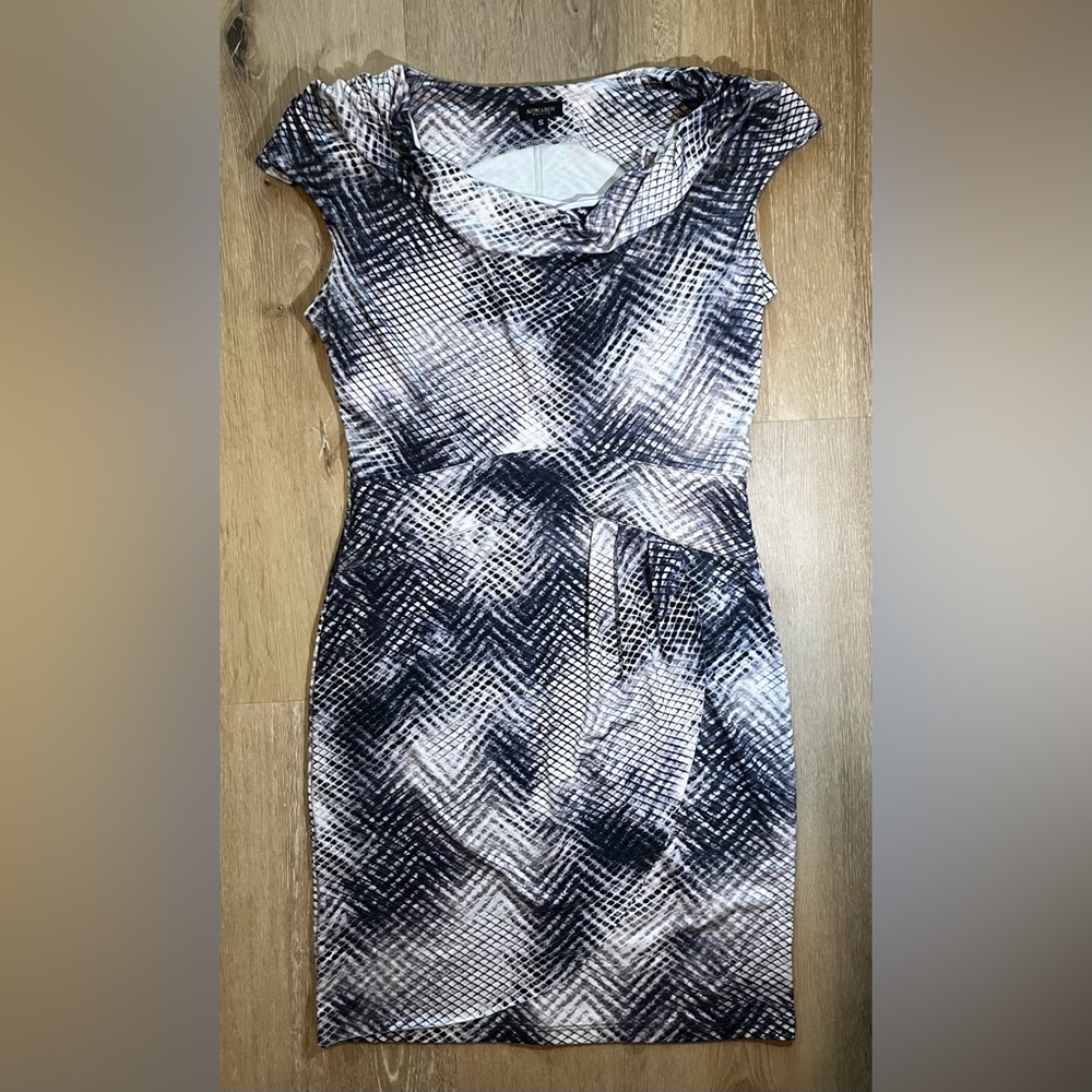♥️ HP♥️ Komarov Boat Neck Dress ♥️ HP ♥️